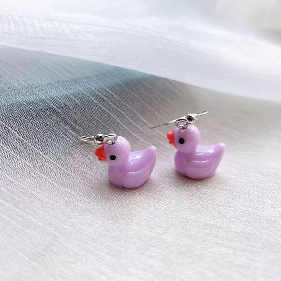 🆕Purple Duck Charm Dangle Earrings - Picture 4 of 5